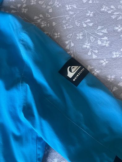 Quiksilver ski/ snowboard jacket