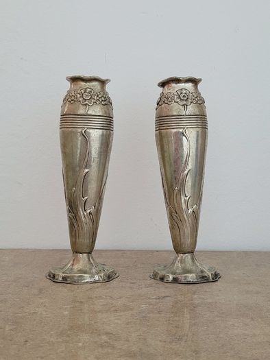 Art noveau epns vases