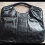 Lorelei 2 in 1 convertible leather bag/clutch. Excellent condition. Image 5