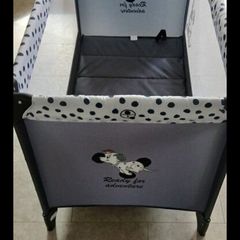 travel cot