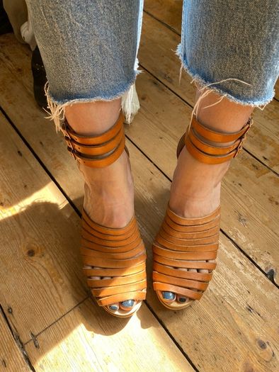 Tan leather Swedish Has-beens for H&M 39/6