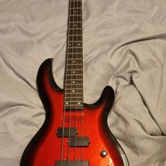 Aria pro II bass