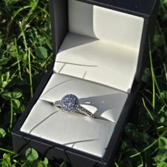 Brand New 18ct White Gold Round Halo Cluster Engagement Ring