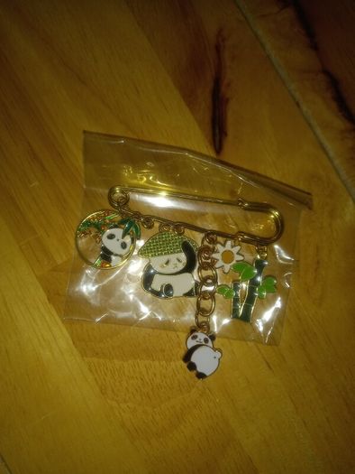 Chinese Pin