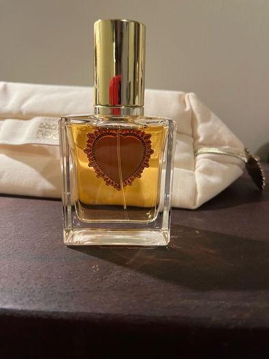 Dolce & Gabbana Devotion perfume (50 ml) + wash bag bundle