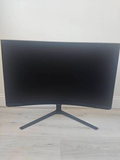 Samsung odyssey 32" Neo G8 4k UHD 240Hz Mini LED