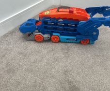 Transformer dinosaur car toy