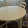 Kitchen table Image 3