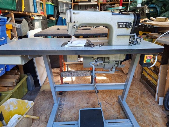 industrial sewing machine