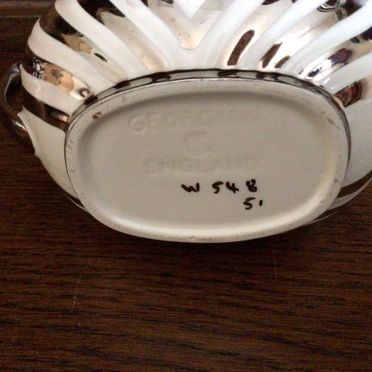 Stunning Vintage Silver and cream Georgian England Milk jug and sugar bowl set