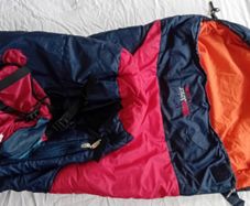 Hi Gear Snooza Jr Sleeping Bag 2 Seasons