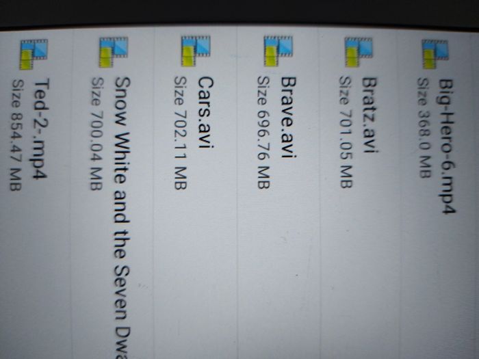 EIR 10.1 inch Tablet, Model 8079,  Android 5.0.1, 16GB with a dozen childrens films on it, Great for browsing & youtube