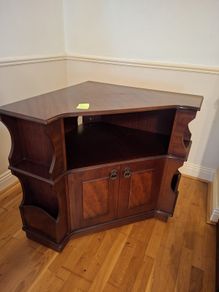 Vintage Corner TV Stand Unit