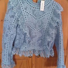 ladies new River island top size 12