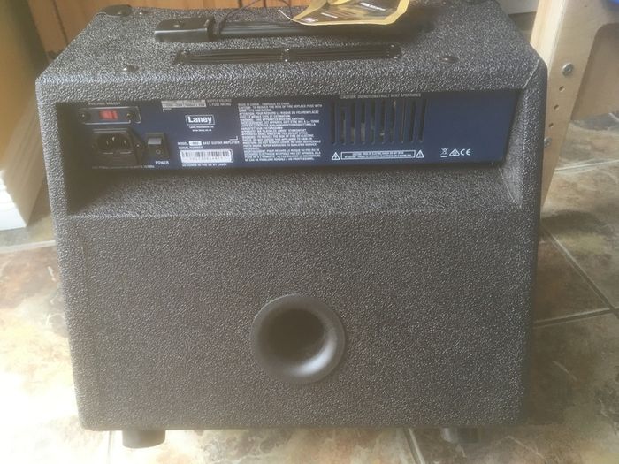 Laney RB-2 30w Bass amp combo