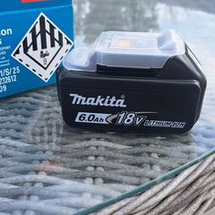 makita 6 amp battery.