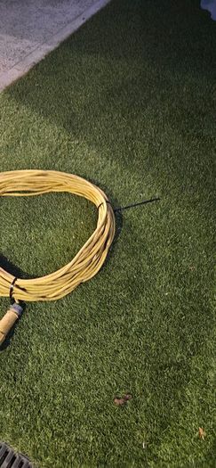 50 m 110v extention lead no cracks no cuts .in great condition bit dirty