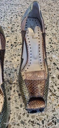 Yves Saint Laurent shoes