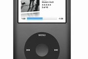 Apple iPod Classic 7th Gen 120GB Space Grey / Used