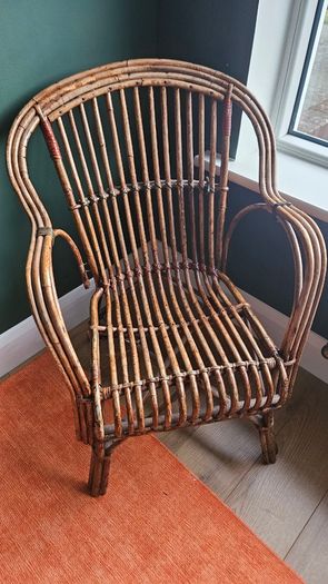 Free rattan / wicker chair