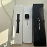 Apple Watch Nike Series 5 (40mm, Silver Aluminium) Boxed (Model A2092) Image 3