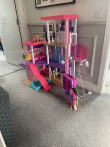 barbie dreamhouse