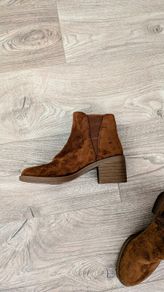 tan suede boots