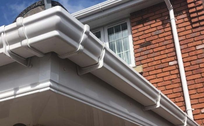 T&m gutter and  garden service