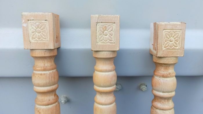 4 vintage hardwood table legs   used  75cm