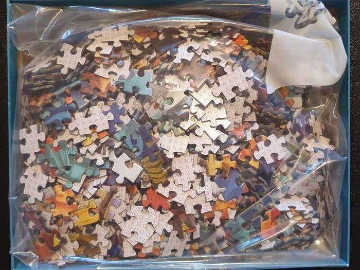 Whimslcal Under Huadada 1000 Piece Jigsaw