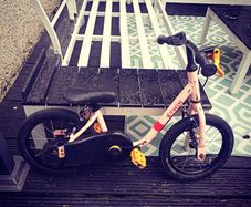 Girls bike