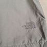 womens THE NORTH FACE hiking cargo shorts beige Size 4 small Image 3