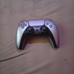 PS5 controller