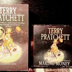 2007. Terry Pratchett. Making Money. Book And Audio Book.