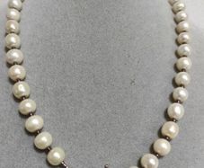 Sterling silver natural pearls necklace
