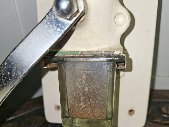 PeDe Coffee Grinder vintage