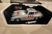 Mercedes 300 SL Gullwing 1/18 Burago