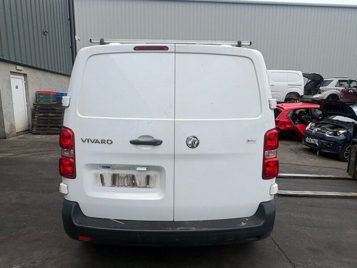 For Breaking 2021 Vauxhall Vivaro 1.5 Diesel