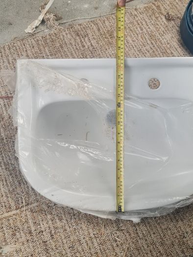 Bathroom sink