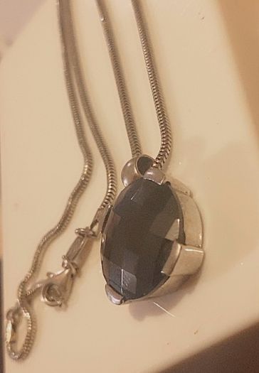 Magnolia silver necklace