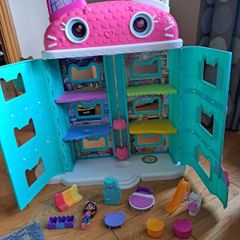 Gabby's Dollhouse