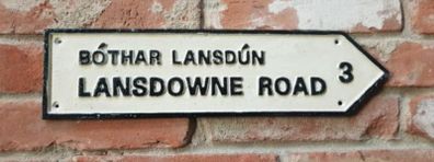 Landsdown Road sign