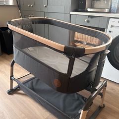 Maxi Cosi Iora Air - Brand New