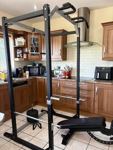 Perfect Gym Weightlifting Up, Power Squat Rack, Olympic Weights, Barbell, Dumbbells, Cable System And More!!