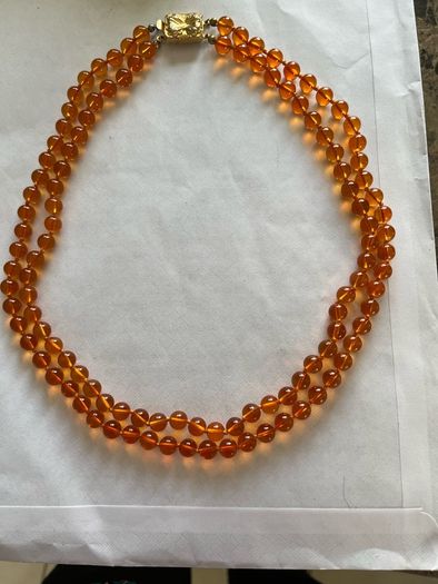 amber necklace
