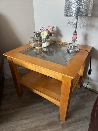 coffee table and side table