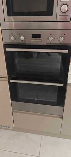 Electrolux Integrated Double Oven & Grill