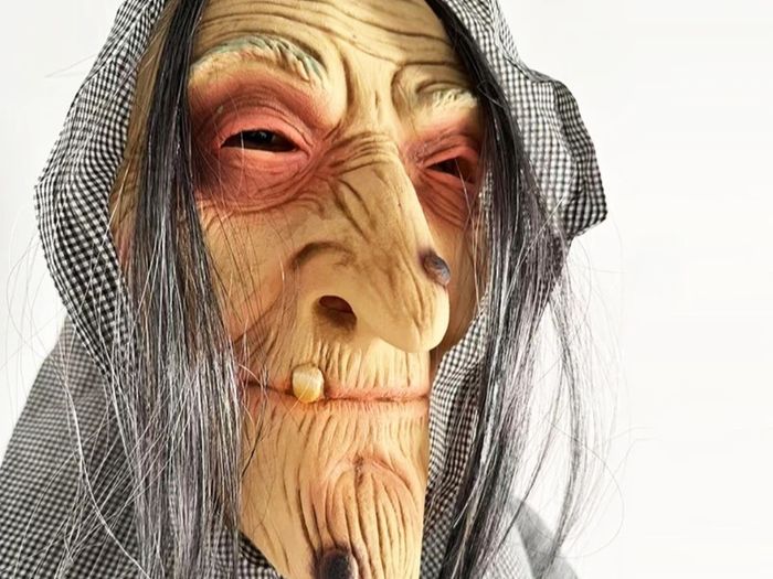 Halloween Witch latex old woman mask with hair.