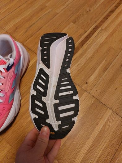 Adidas Adistar Women  Size 5UK