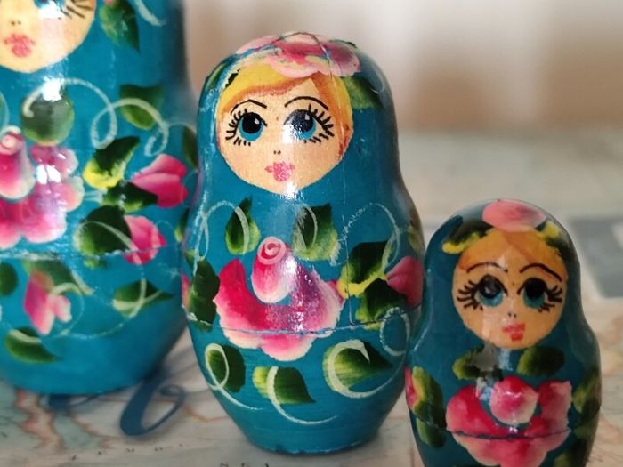 Vintage Hand-Painted Matryoshka Nesting Dolls - Teal & Floral (Set of 5)
